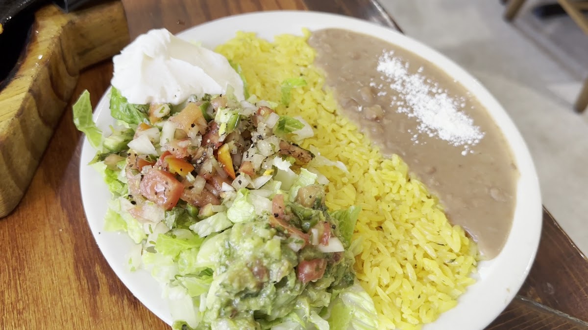 Las Palmas Mexican Restaurant Photo 2