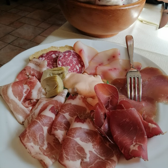 Antipasto Misto Mari E Monti