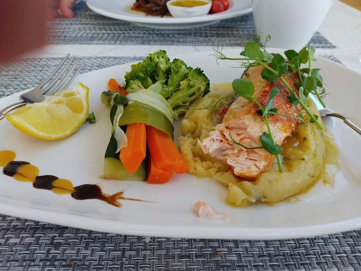 The Lighthouse Grill & Bar Photo 6