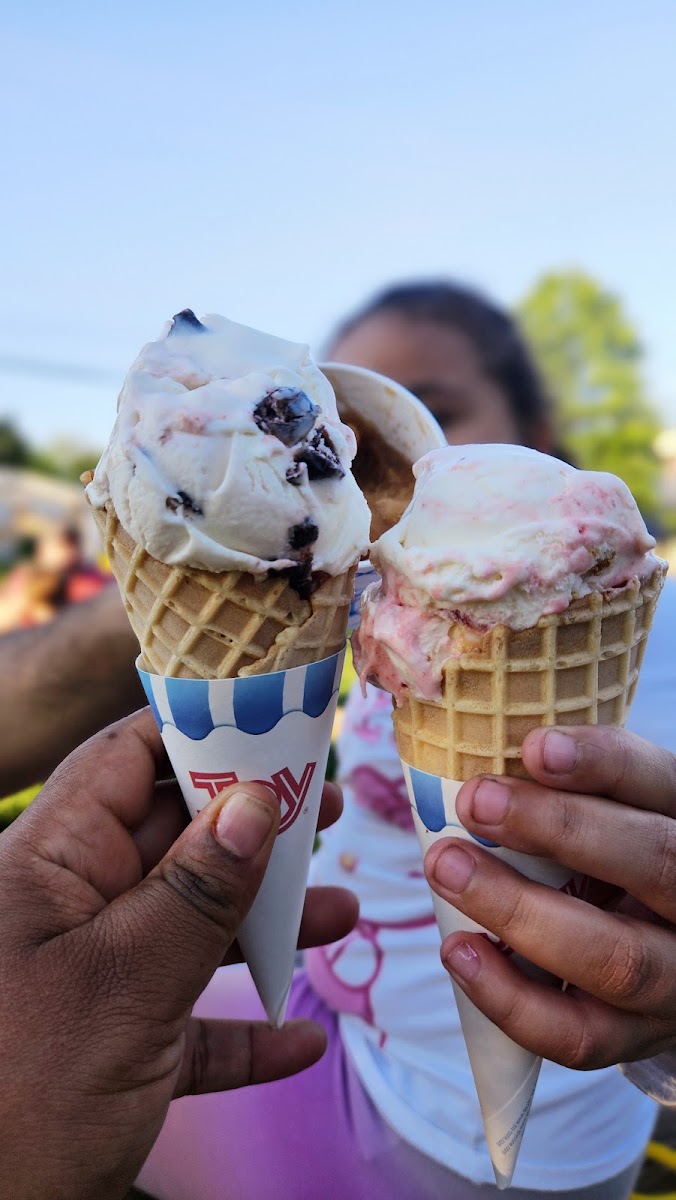 Joe's Water Ice & Ice Cream Photo 10