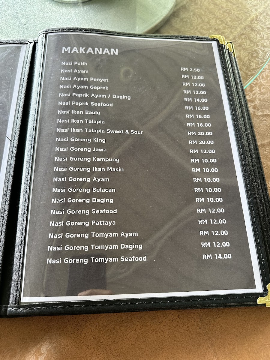 Red Tierra Homestay & Cafe Photo Menu 2