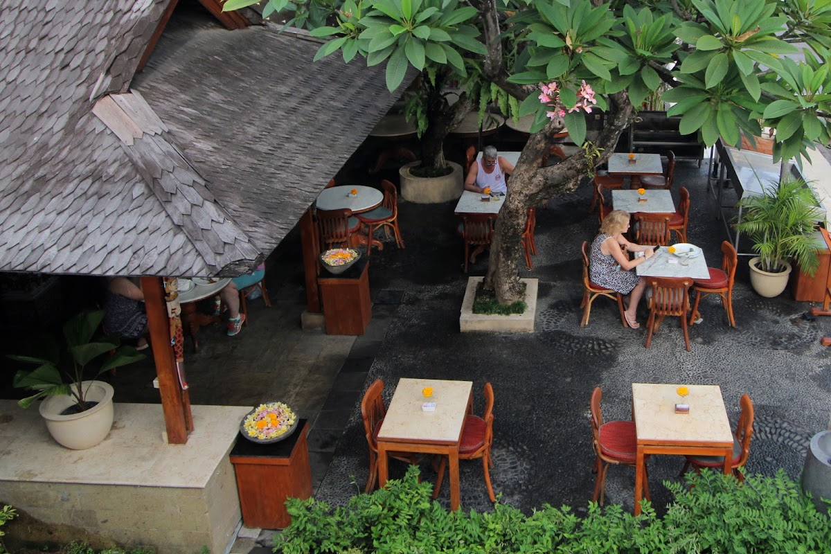 Rama Garden Restaurant & Sport Bar