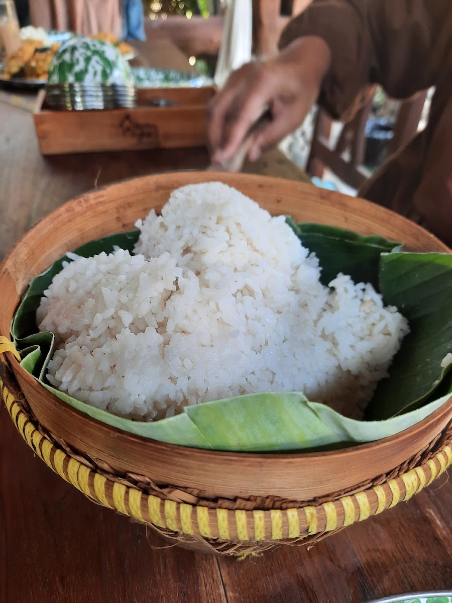 Kandang Ingkung Lawasan Semarang Resto & Kopi Jogja Photo 9