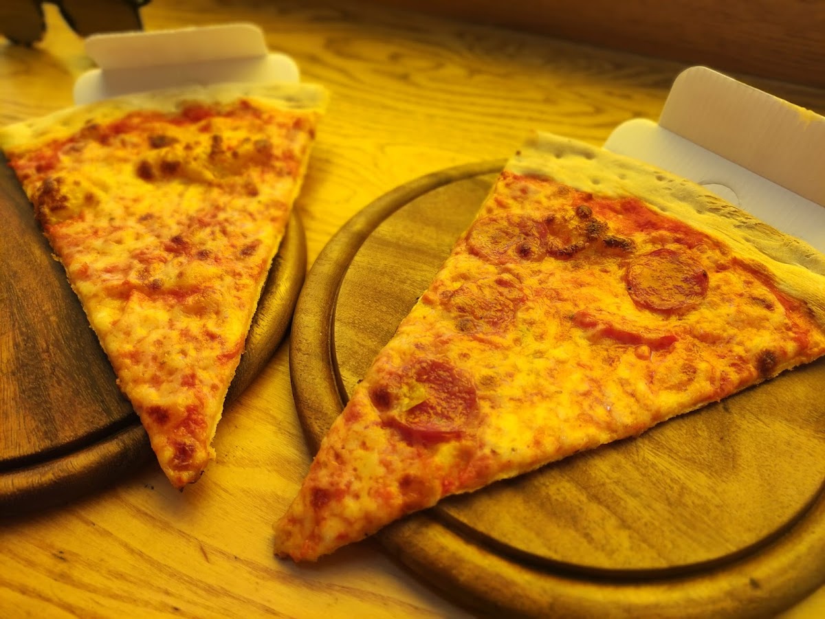 Pizza Party Photo 8