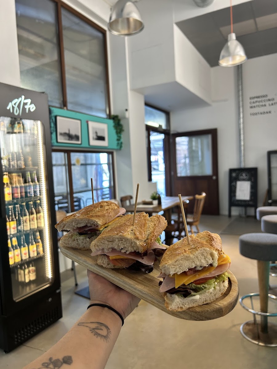 MilMar Café Bar
