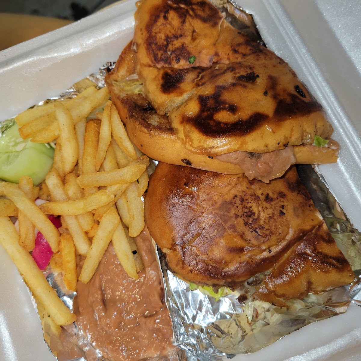 El Amigo Tacos Photo 3