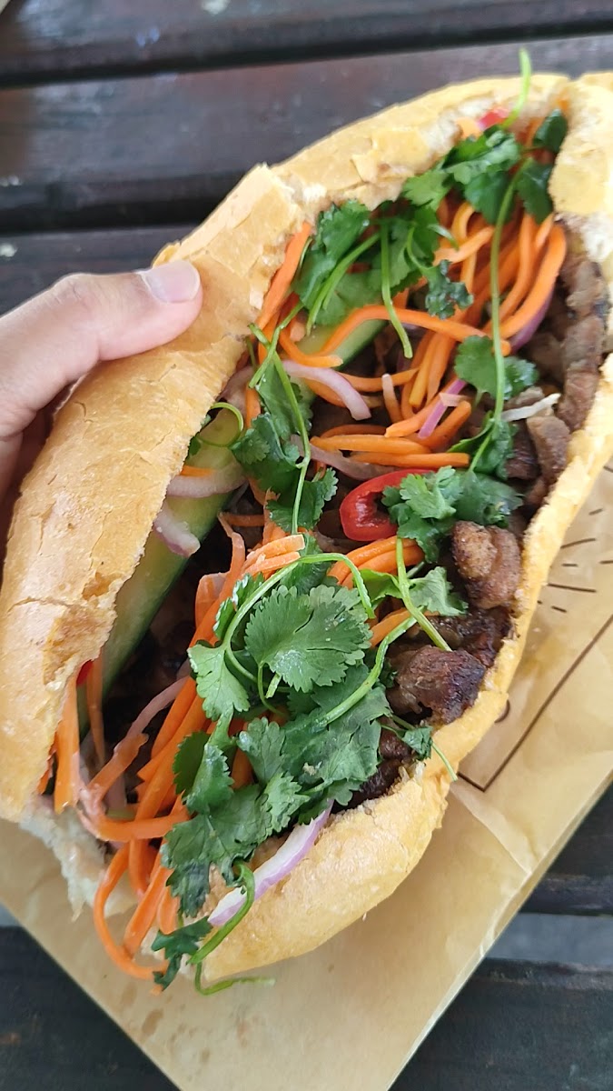 Anna's Banh Mi Co Photo 2