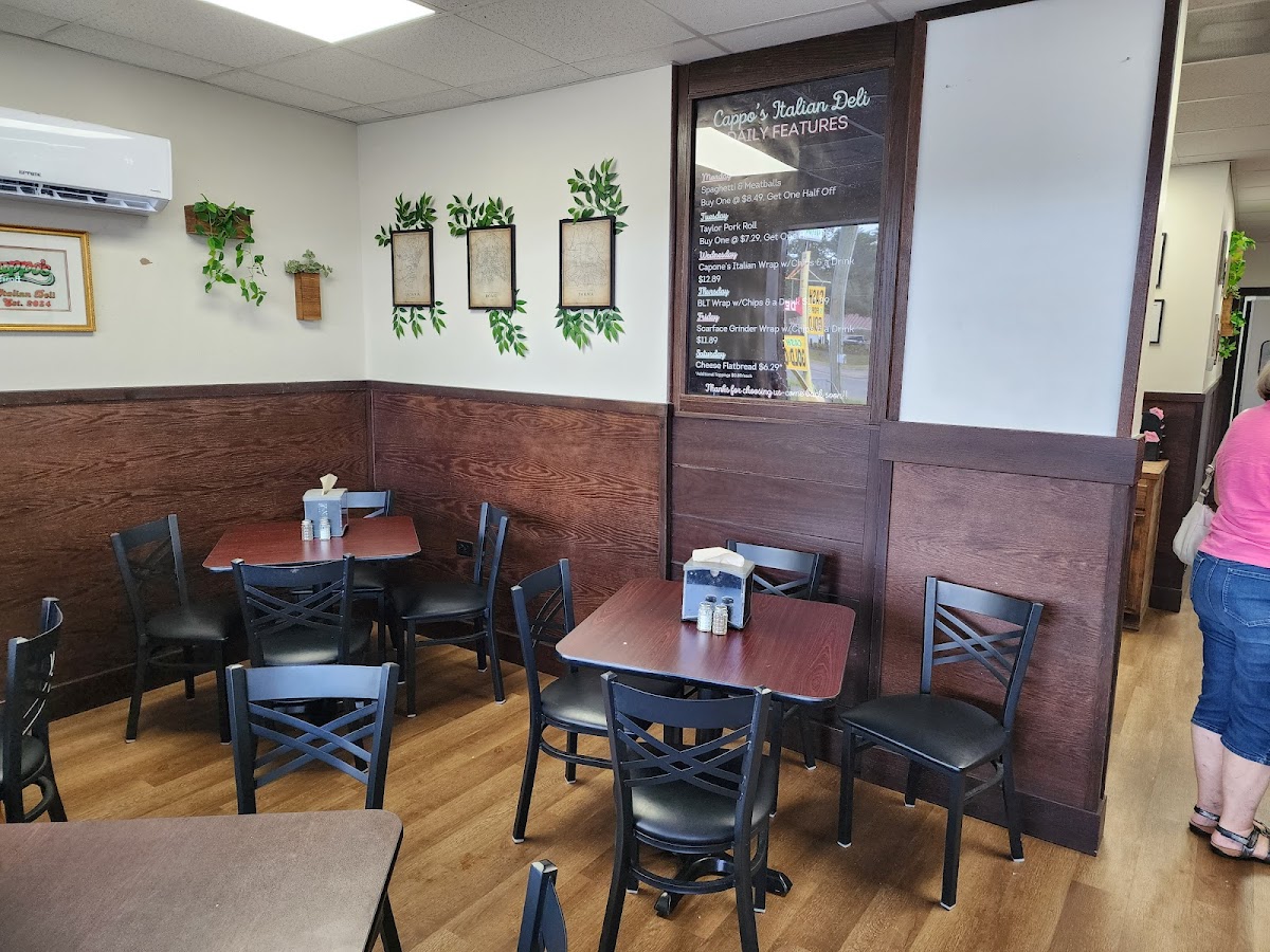 Cappo's Italian Deli Photo 4
