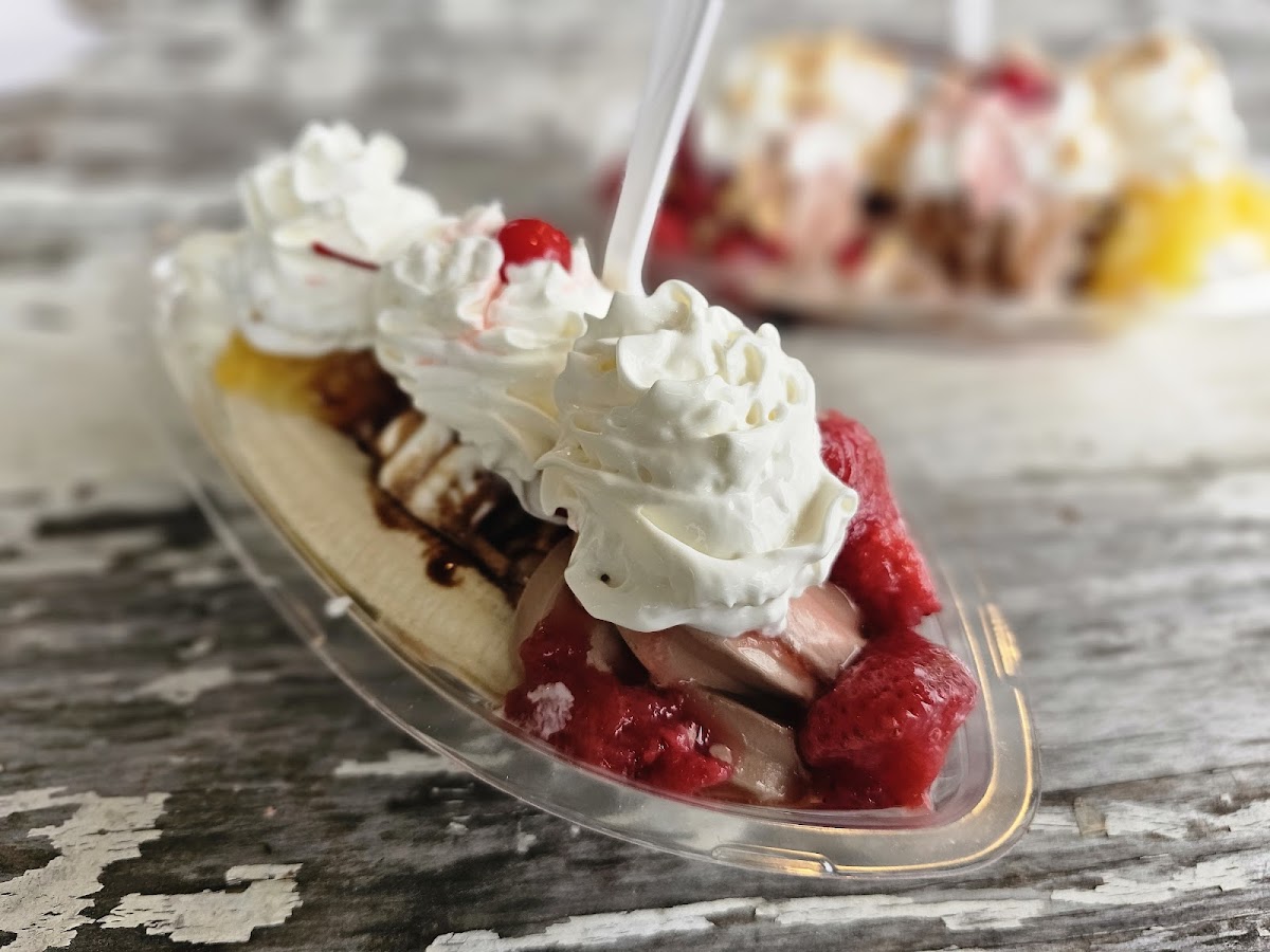 Toad's Too Ice Cream Oasis Photo 2