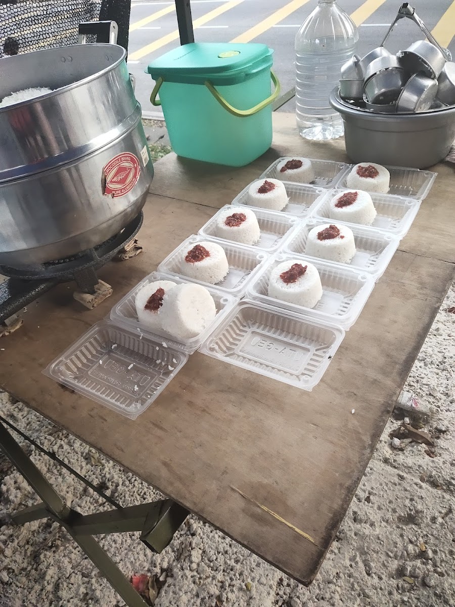 Nasi Kukus Kak Kuntum Photo 6