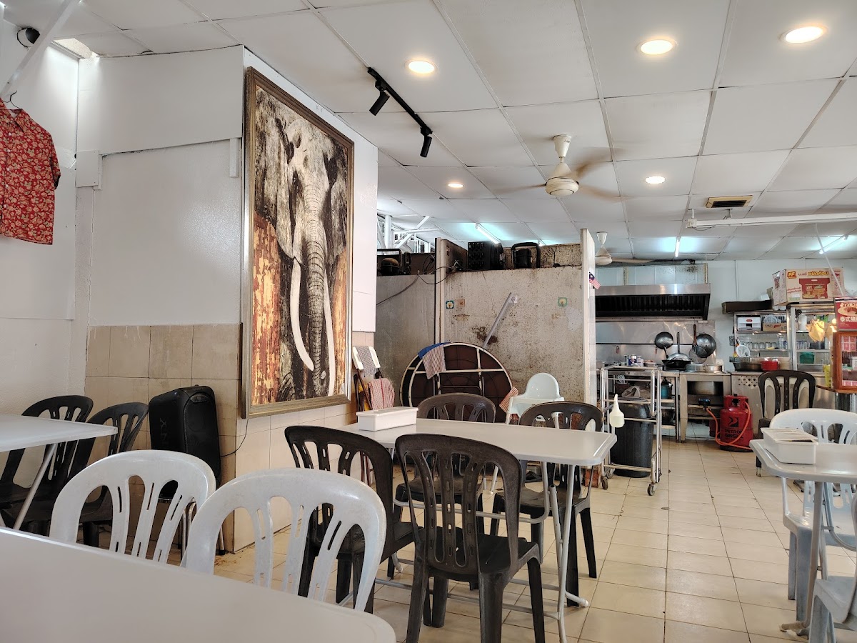 Pi Fai Khao Man Gai Photo 7
