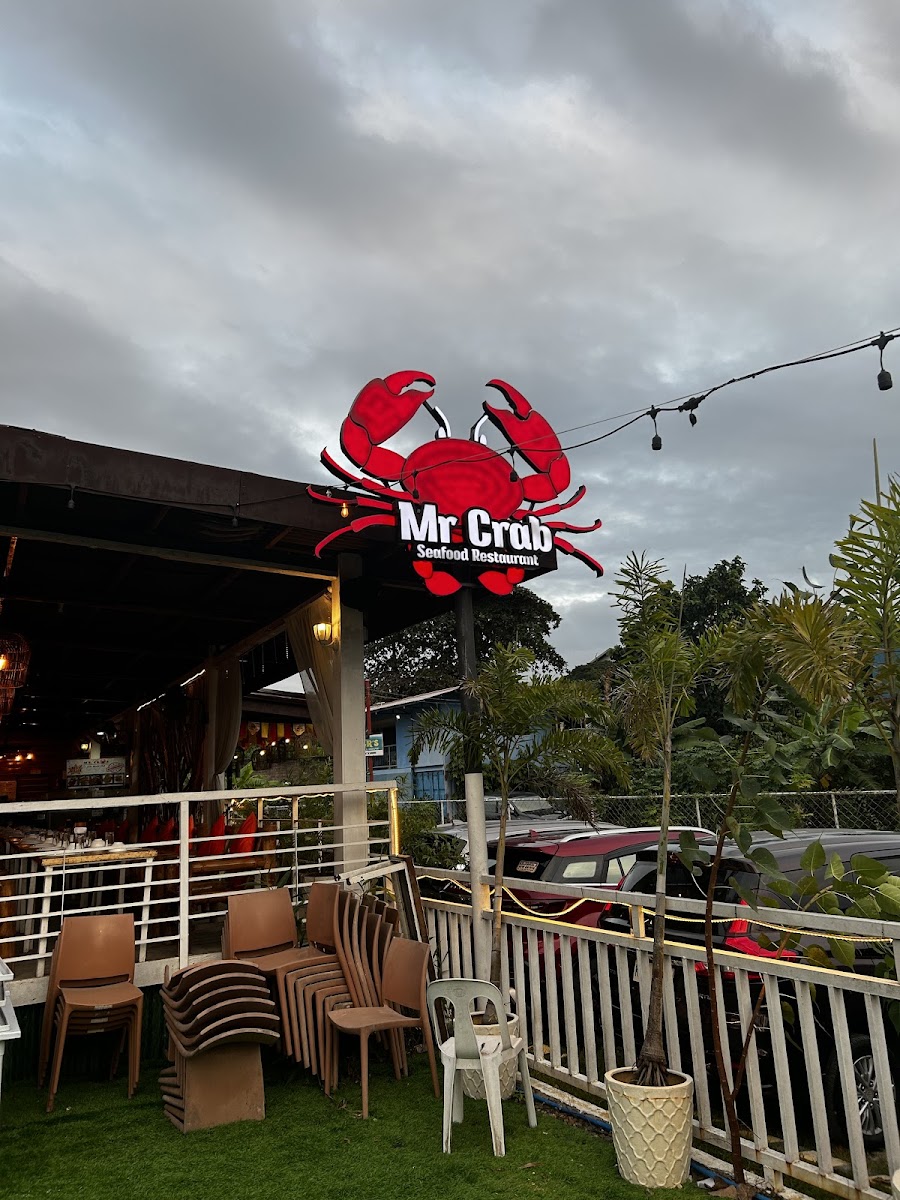 Mr. Crab - Cebu Yacht Club