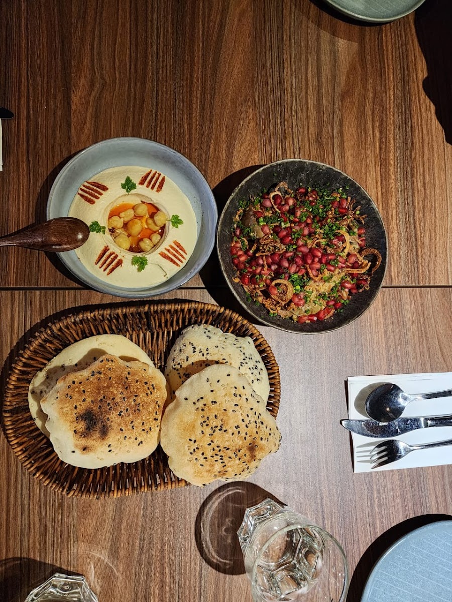 Leen’s Middle East Kitchen TTDI Photo 5
