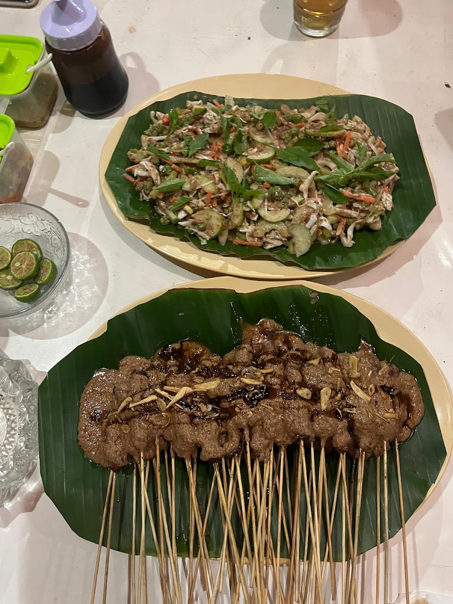 Warung Sate Tikungan (Wartik)