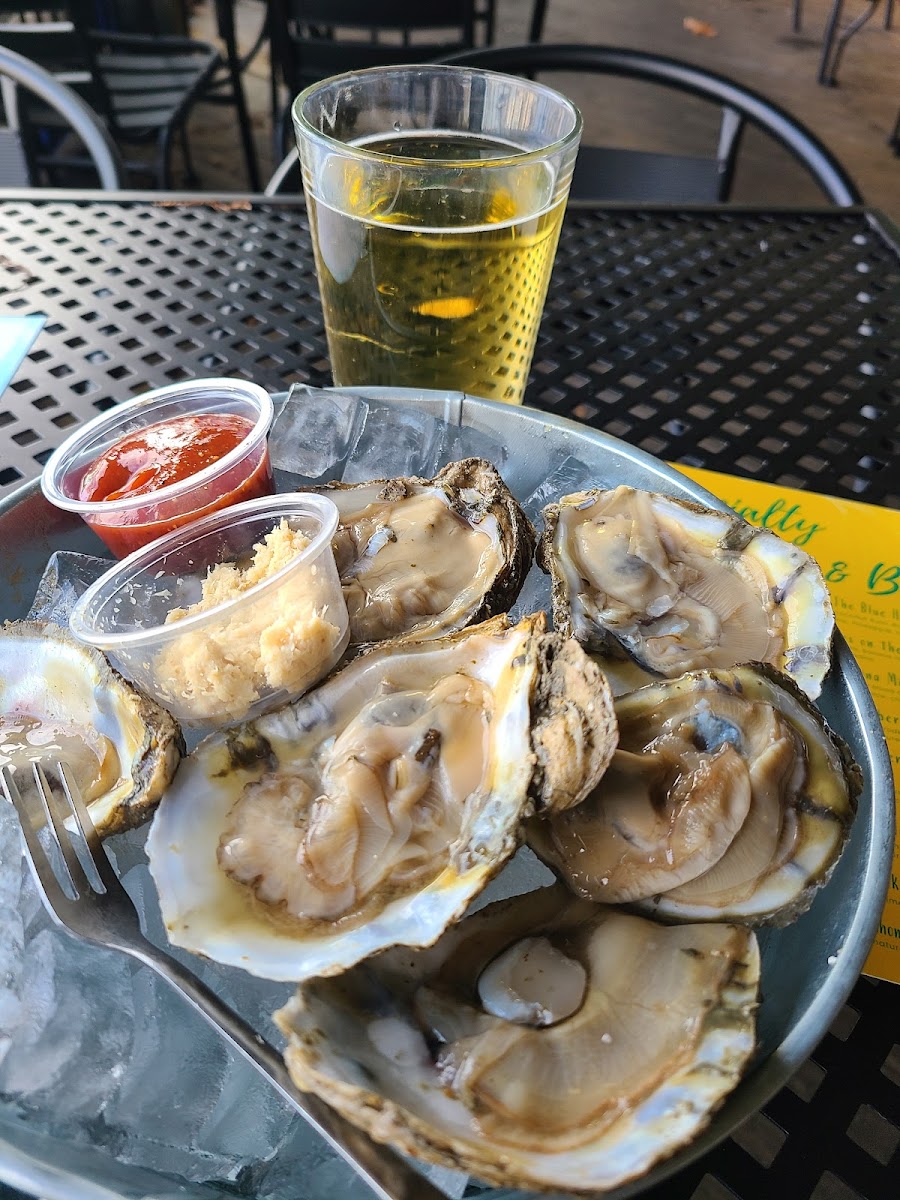 The Blue Heron Bar & Grill Photo 7