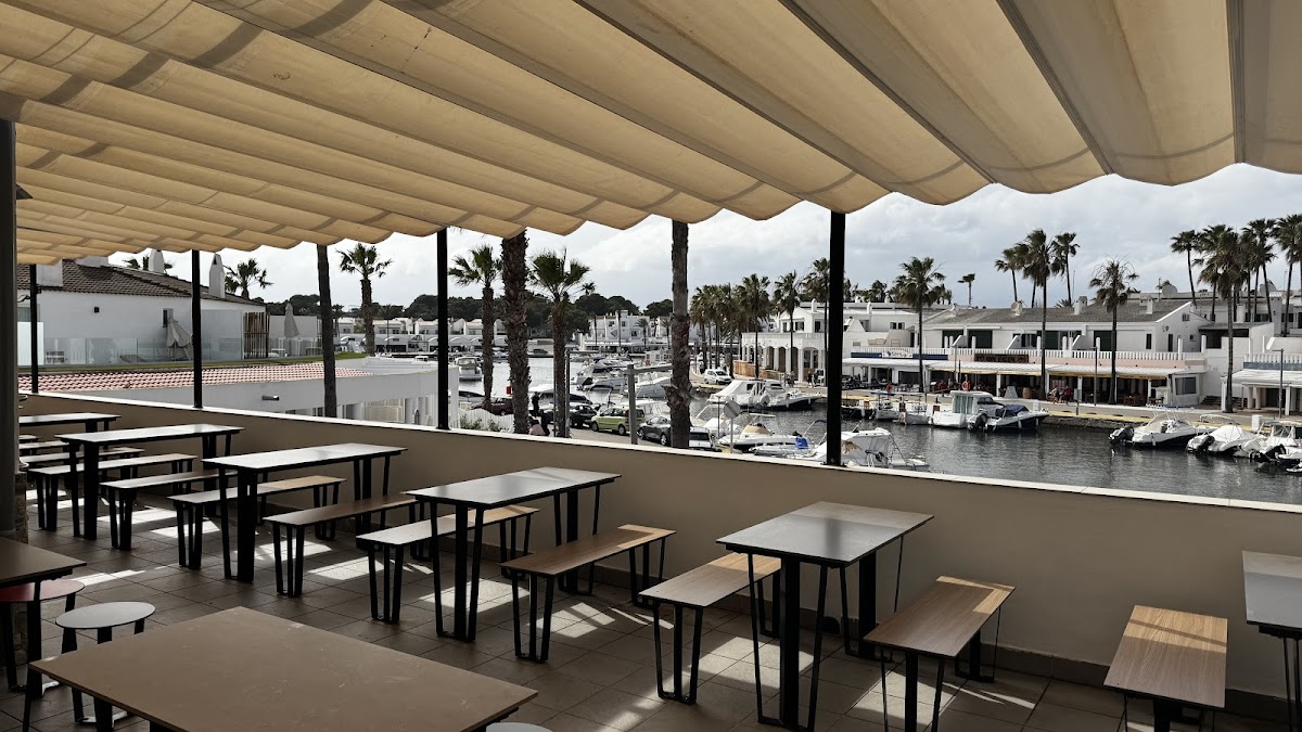 Burger King Cala en Bosch Photo 2