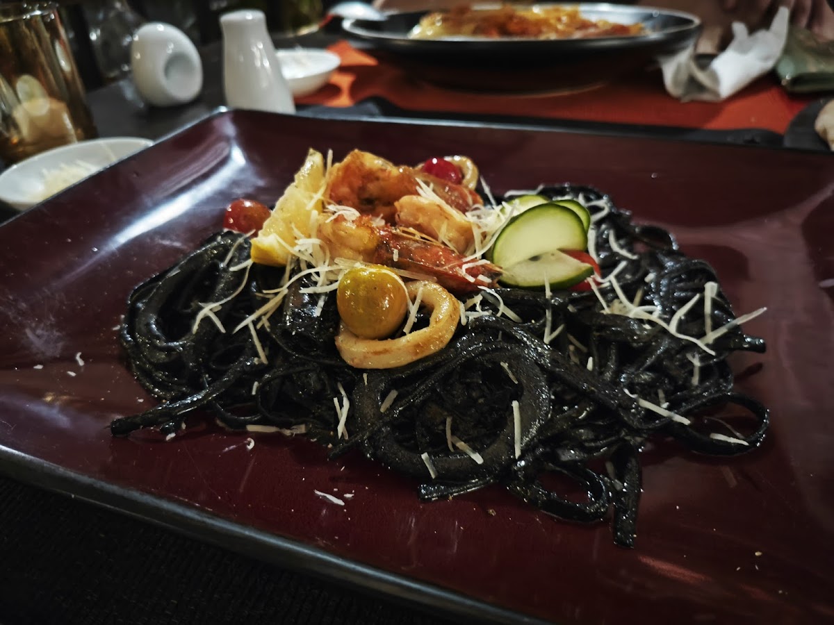 Isola Trattoria Photo 9