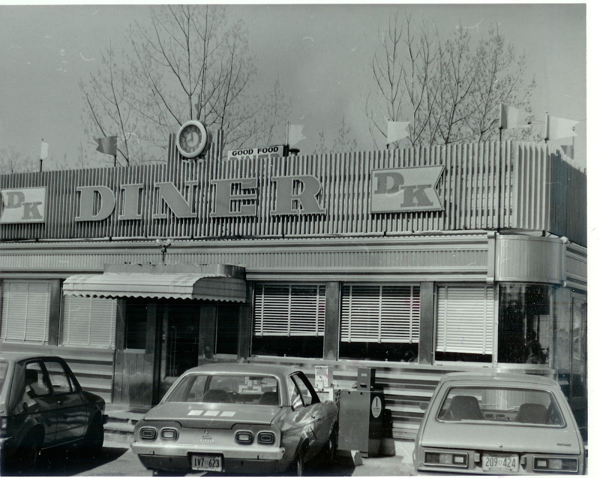 DK Diner Photo 3