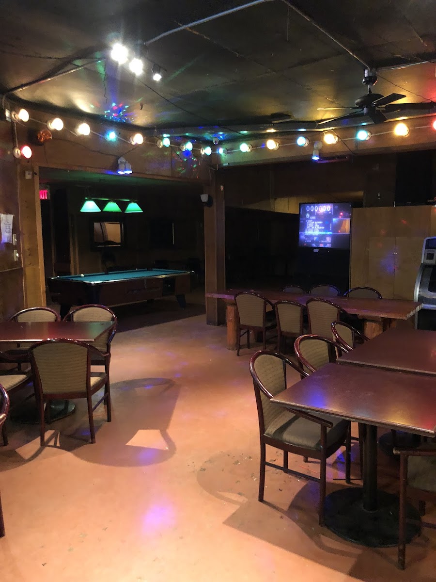 Family Inn Restaurant Photo 2