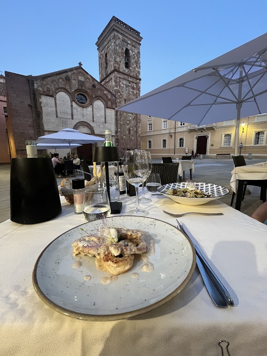 Villa di Chiesa Photo 3