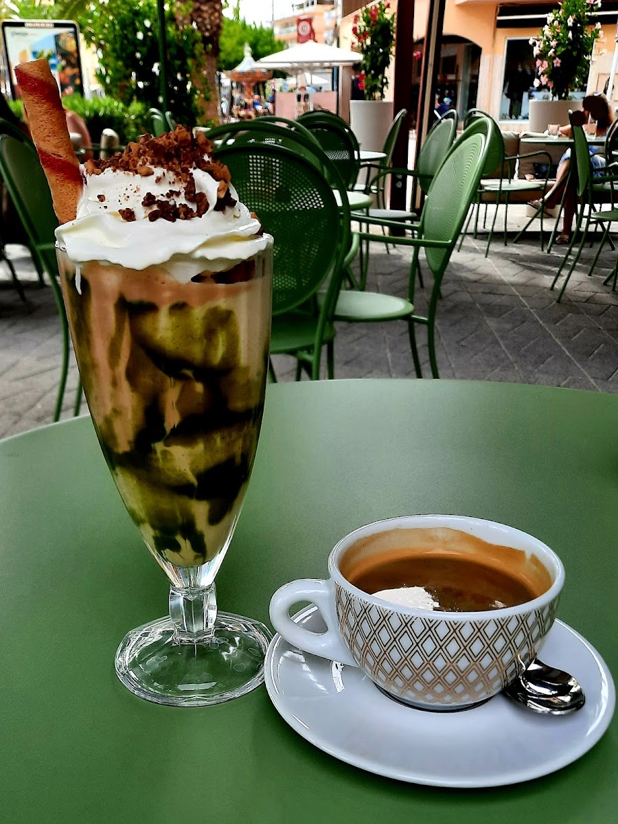Café Dolce Vita Photo 6