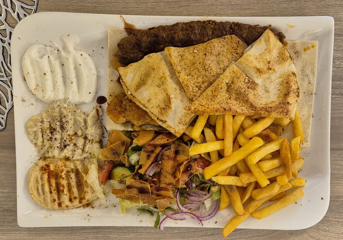 Afrin Restaurant Photo 3