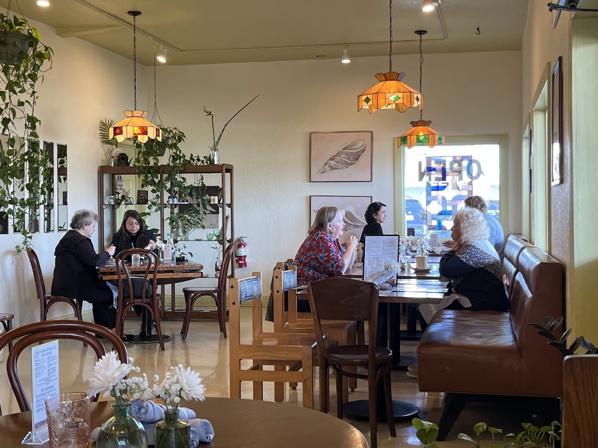 Bea's Fine Foods + All Day Cafe Photo 7