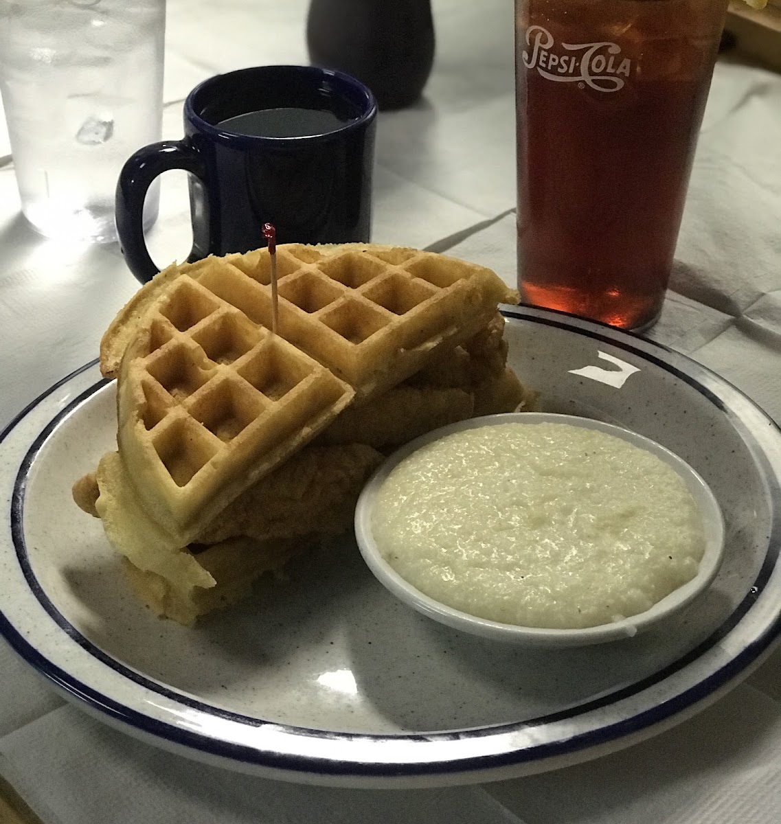 200 North Family Restaurant Photo 4