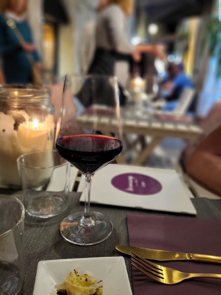 La Vineria Café Restaurant Photo 6