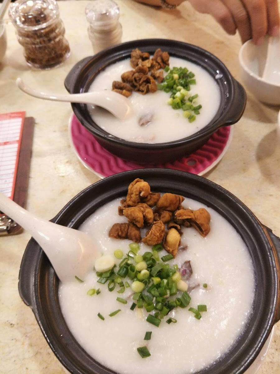 Tasty Porridge 品粥 • Kota Kemuning Photo 4