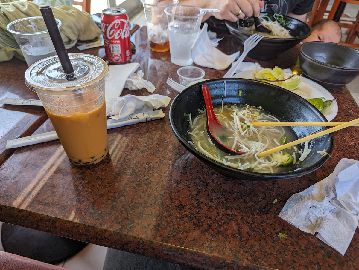 Pho 16 Express Photo 5