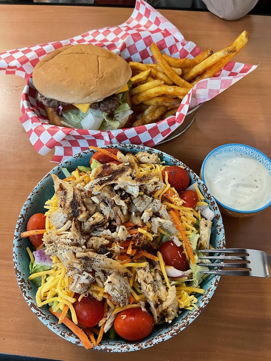 The Wagon Wheel Cafe Photo 3