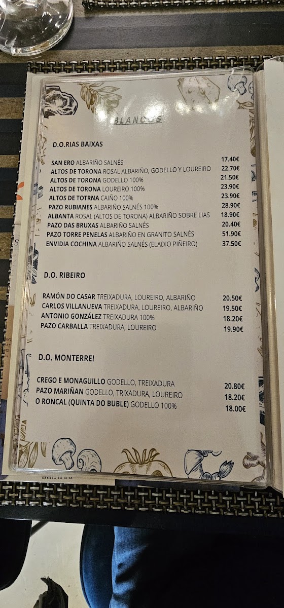 TANTRA RESTAURANTE Photo Menu 4