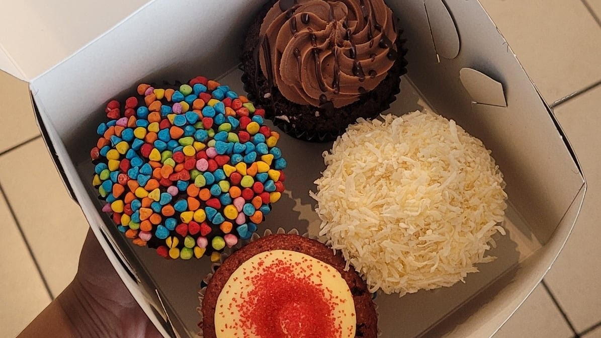 Roberto's Cakes Photo 4