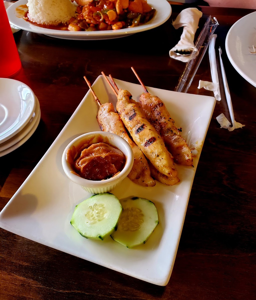 Thai Table Photo 8