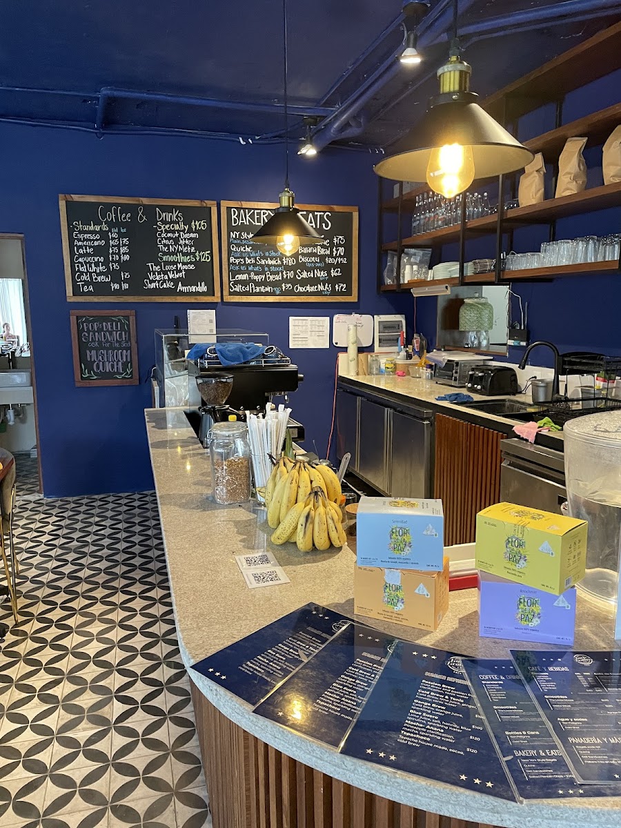 Burke Brothers Cafe Photo 7