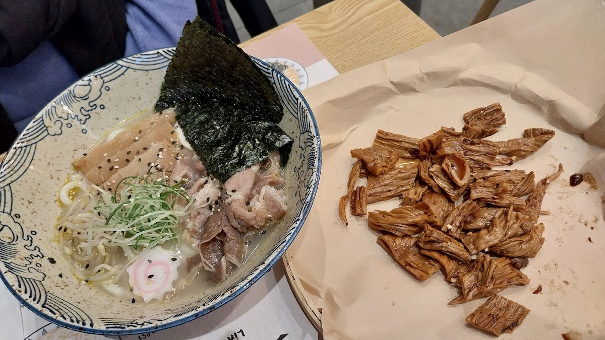 Lin’s Noodles - Forlì Photo 8