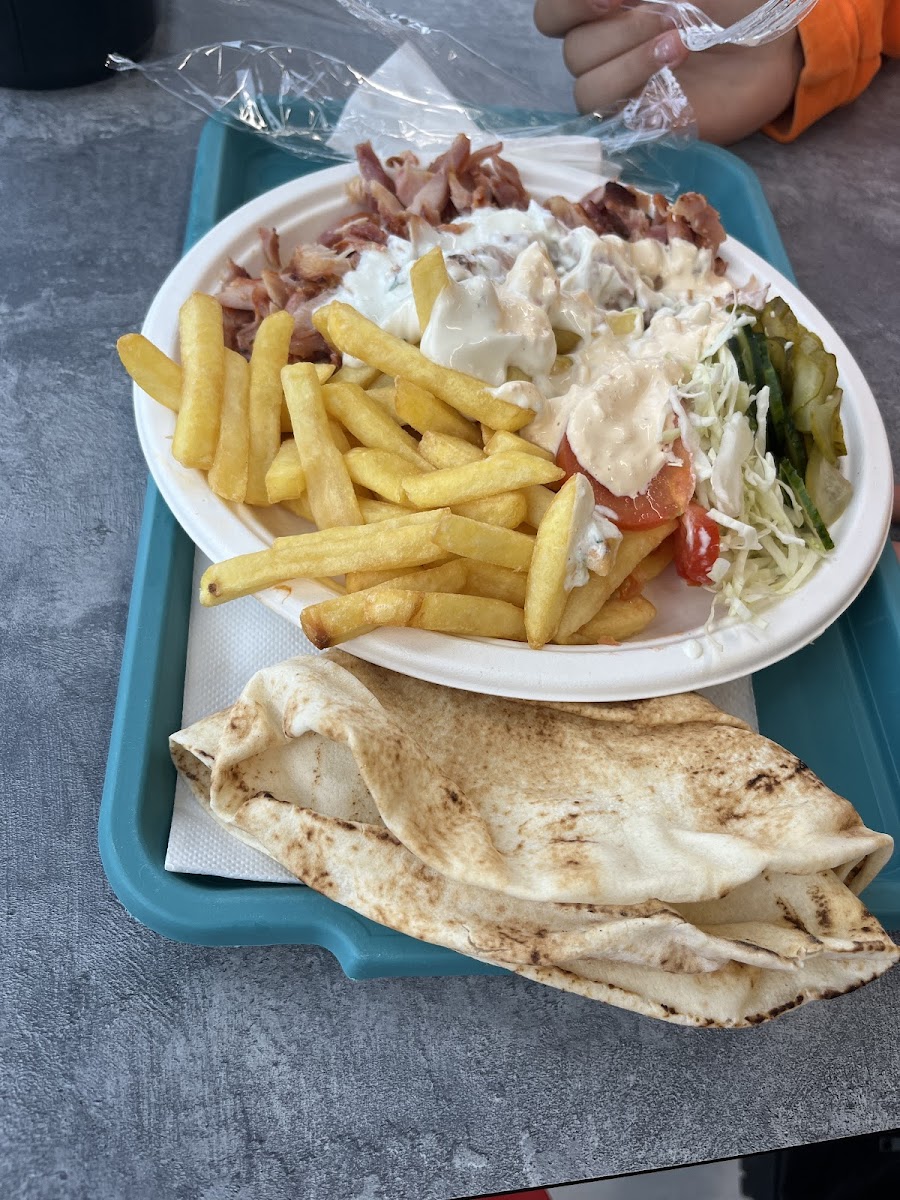 Fast Food Mara Photo 3