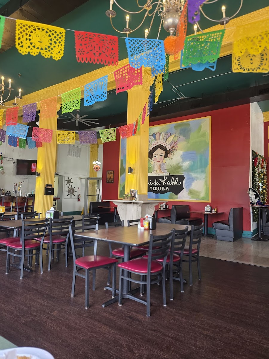 Diamante Jalisco Mexican Restaurant & Bar Photo 6