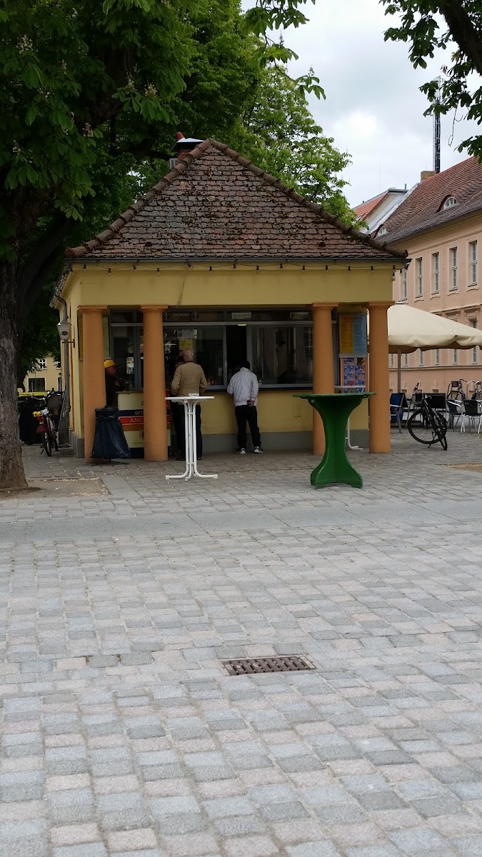Cafe u. Bistro Am Markt Photo 3