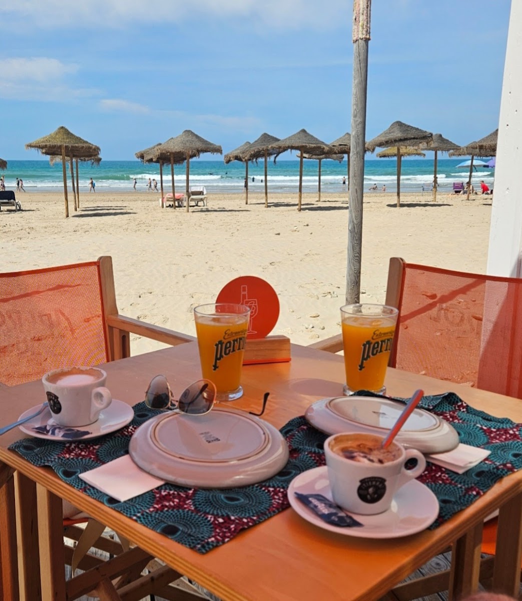 Moana Beach Bar - Restaurant Photo 3