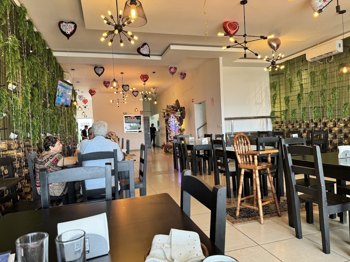 Restaurante El Balcón Sabor Y Tradición