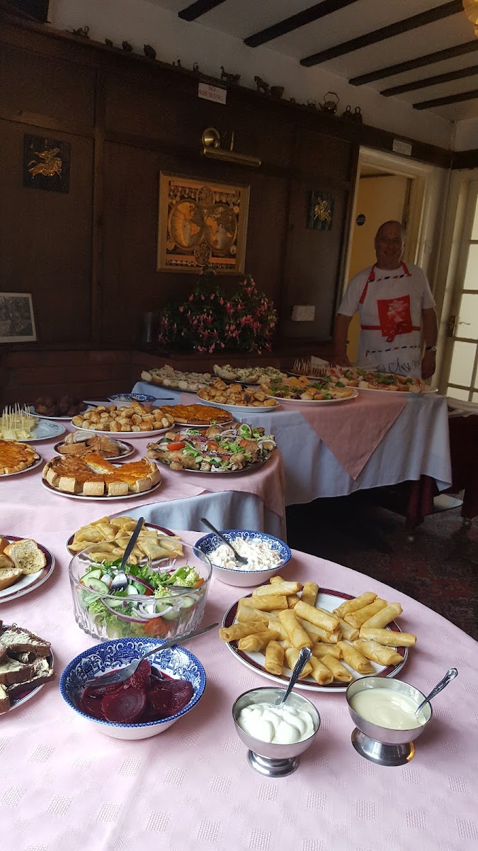 Thames Cottage Restaurant Photo 3