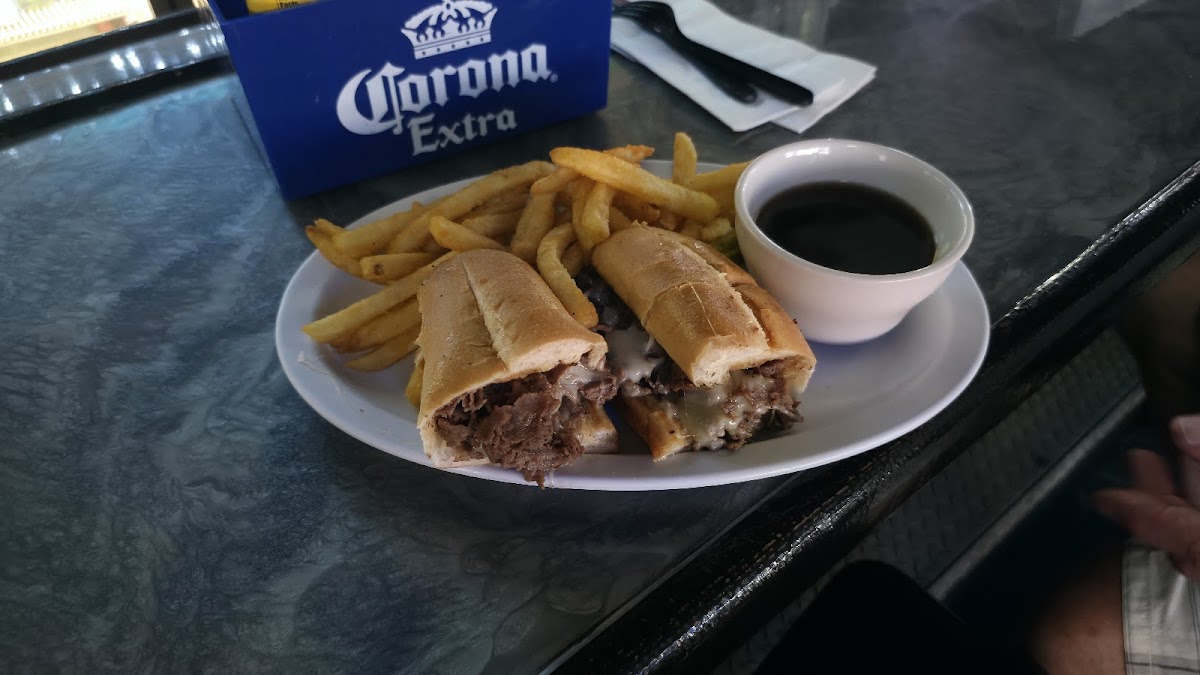 Sharks Bar & Grill Photo 4
