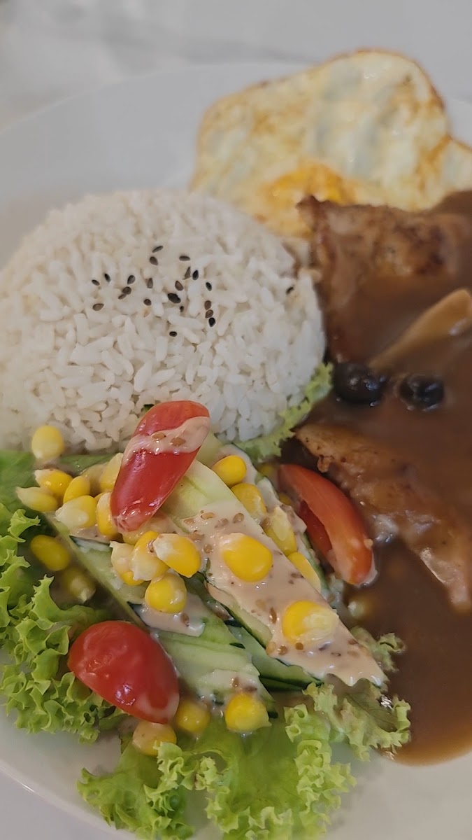 Deli's Kopitiam 德利茶餐厅 Photo 5