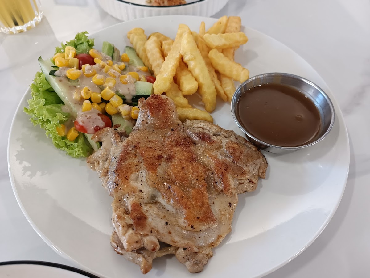 Deli's Kopitiam 德利茶餐厅 Photo 9