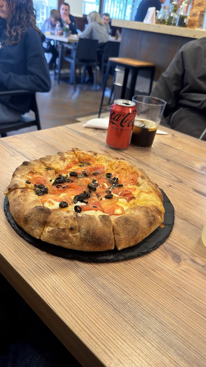 Pizzería la Piazzetta Photo 3