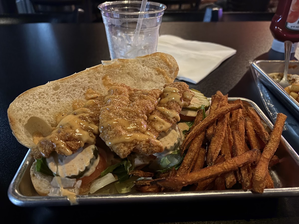 The Little Nashville Cafe Photo 8