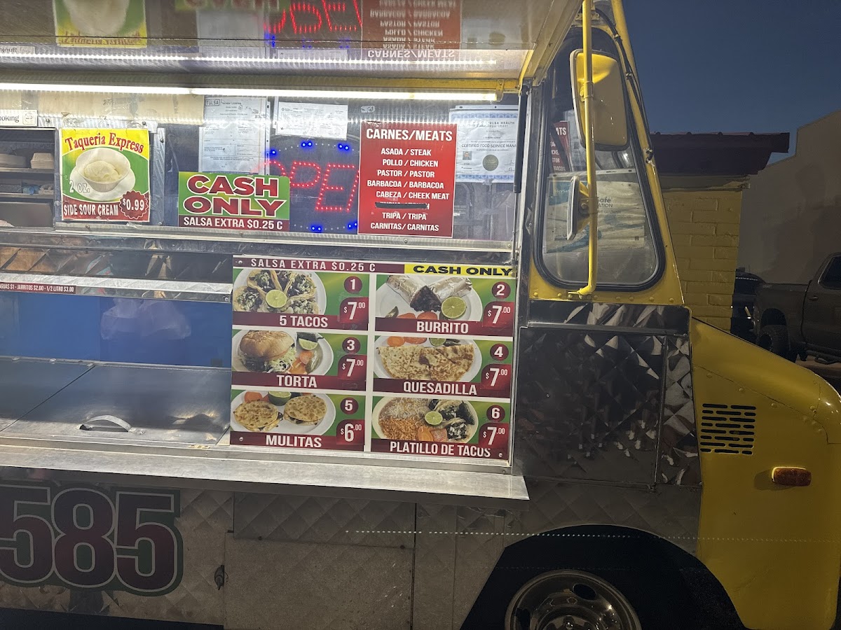 Taquería express #1 Photo 2