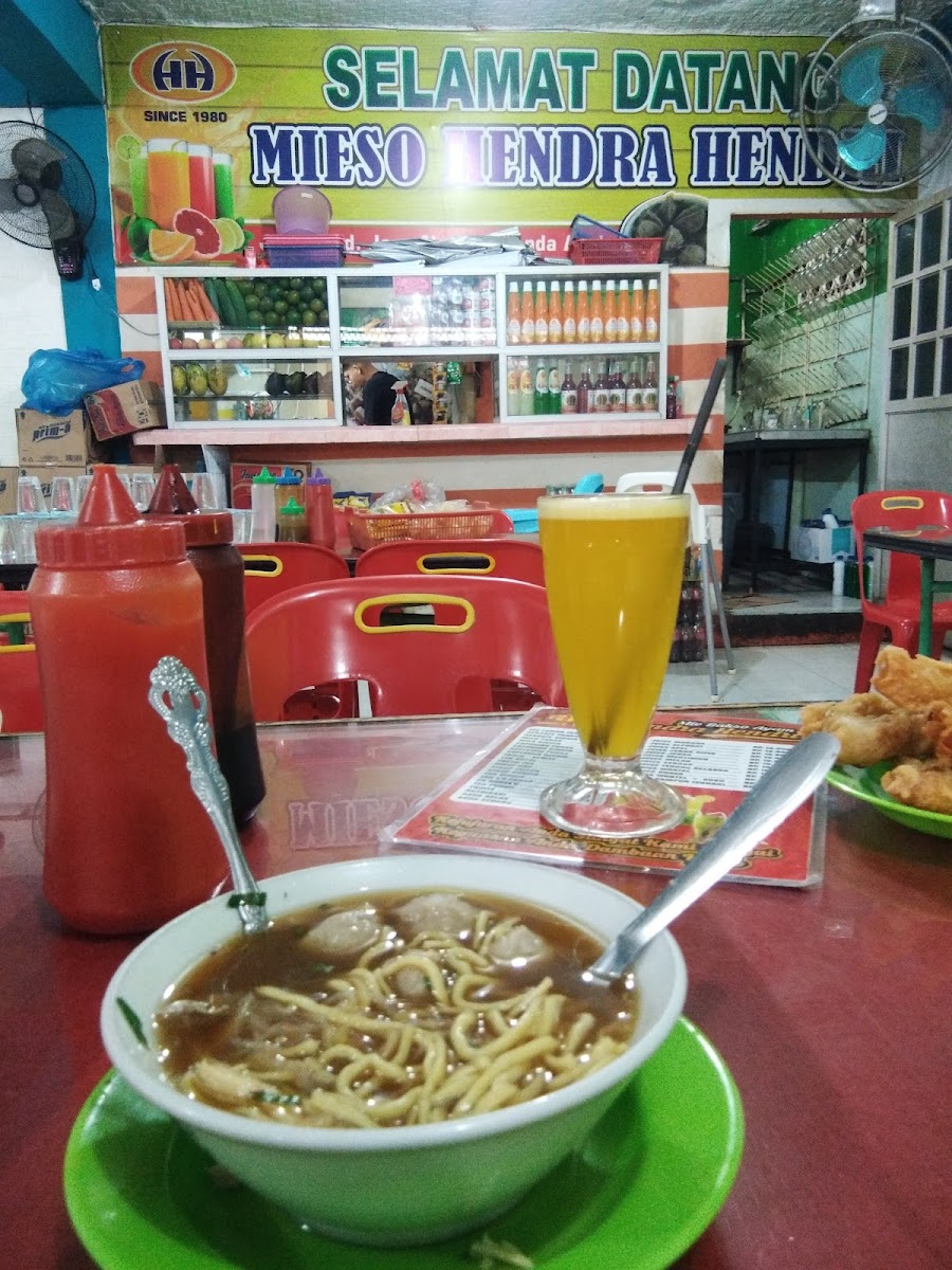 Bakso Henda hendri 1980 Photo 3